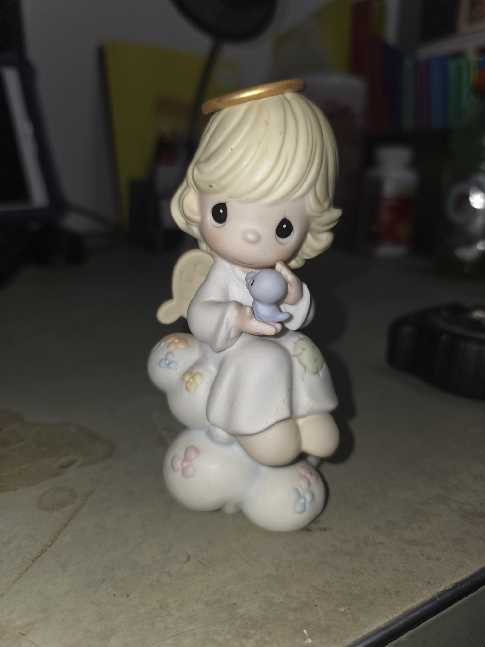 Precious Moments Blonde Angel A Loving Heart Is Forever